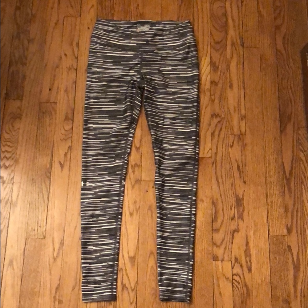 Ladies Under Armour Heatgear Legging Medium